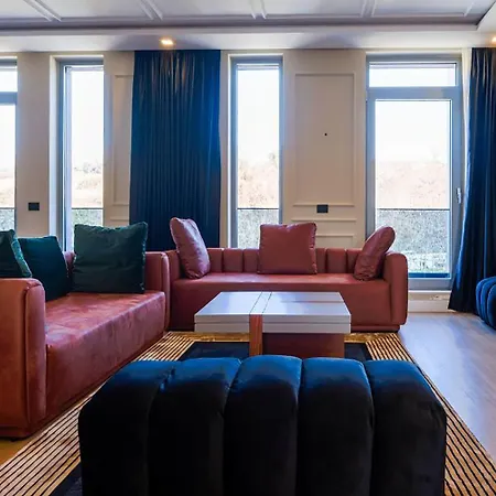 Отель Royal East Mjull-Bathore