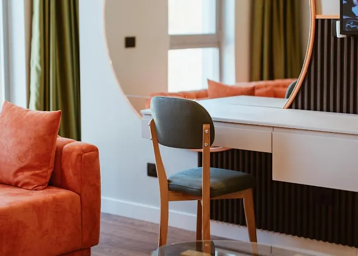 Royal East Szálloda