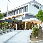Royal East 4* Mjull-Bethore