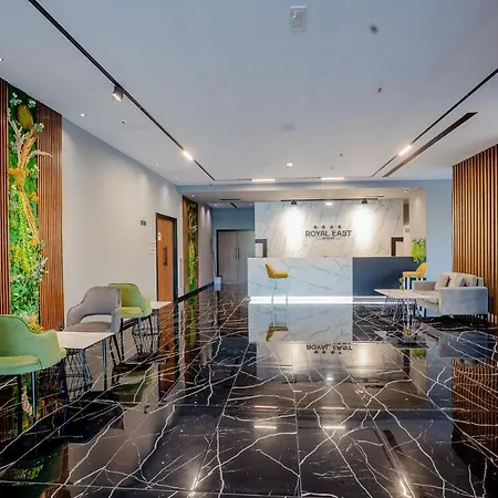 Hotel Royal East