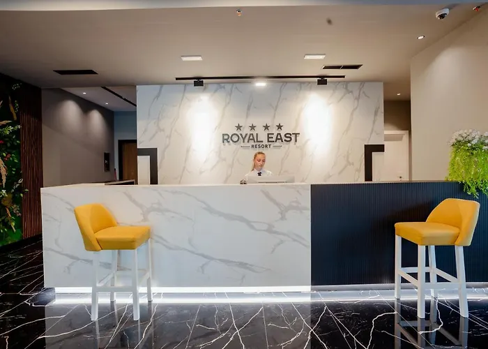 Hotel Royal East 4*