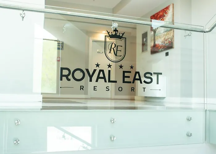 Hotel Royal East 4*