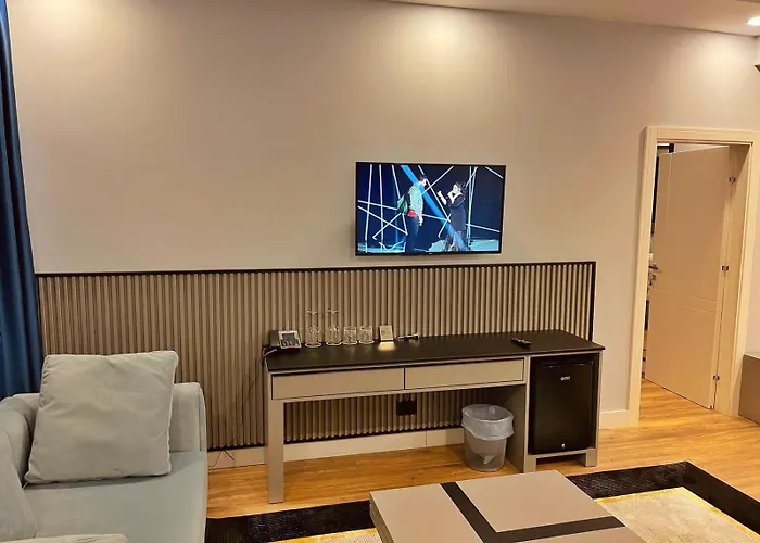 Royal East 4* Mjull-Bethore